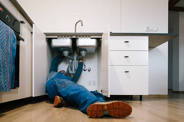 Professional Pipe Repair technician working in Easton, CT